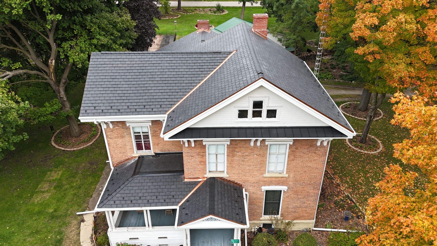 "roofing sandwich il"