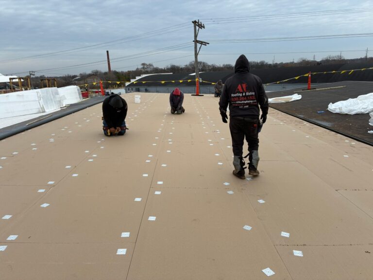 "commercial roofing Auroa IL"