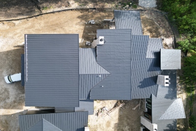 "metal roofers in Aurora IL by A&E Roofing and Siding"